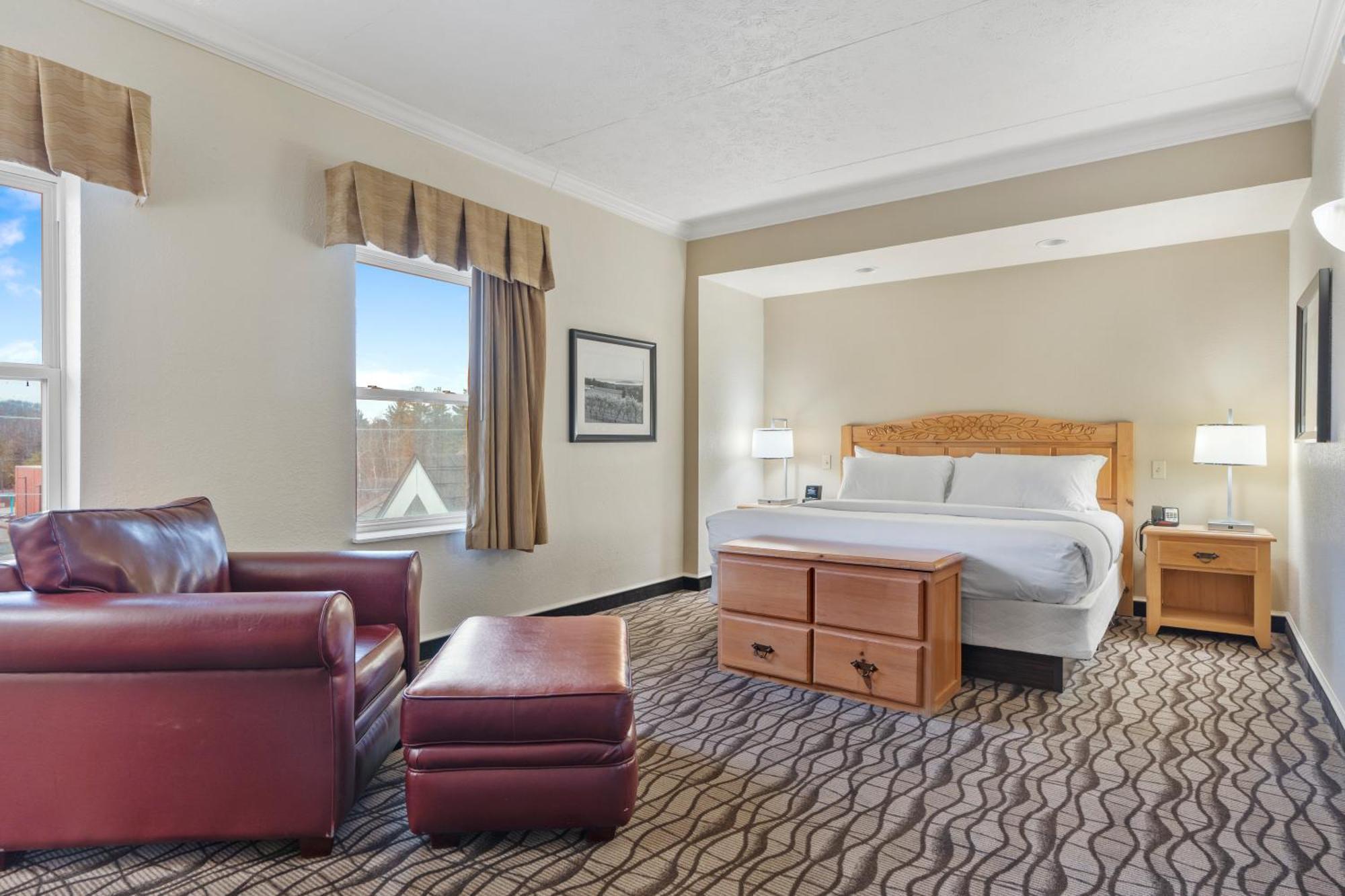 Cherry Tree Inn & Suites مدينة ترافيرز المظهر الخارجي الصورة